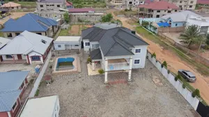 5bdrm Duplex in Achimota Tantra, Mile 7 for sale