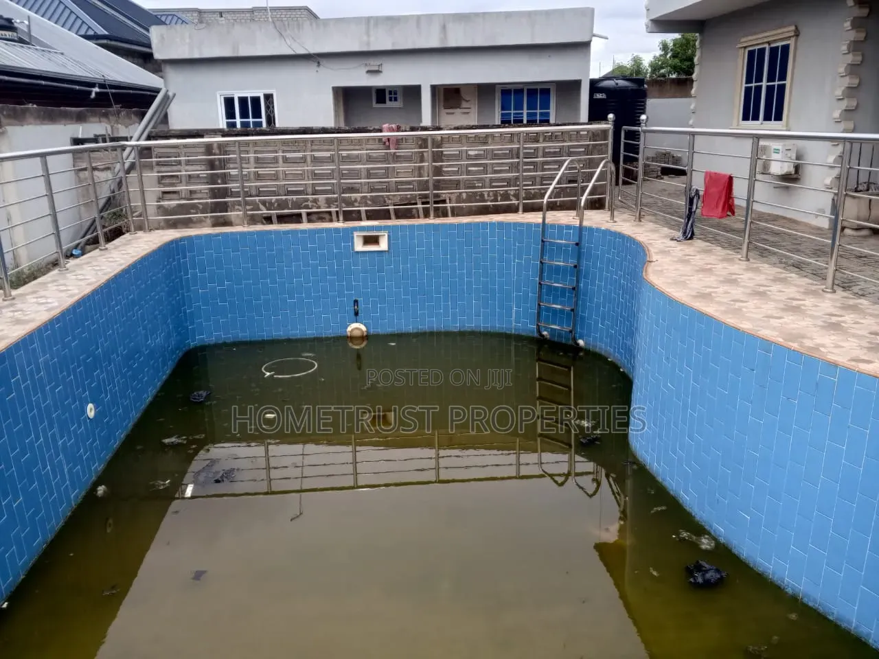 5bdrm Duplex in Achimota Tantra, Mile 7 for sale