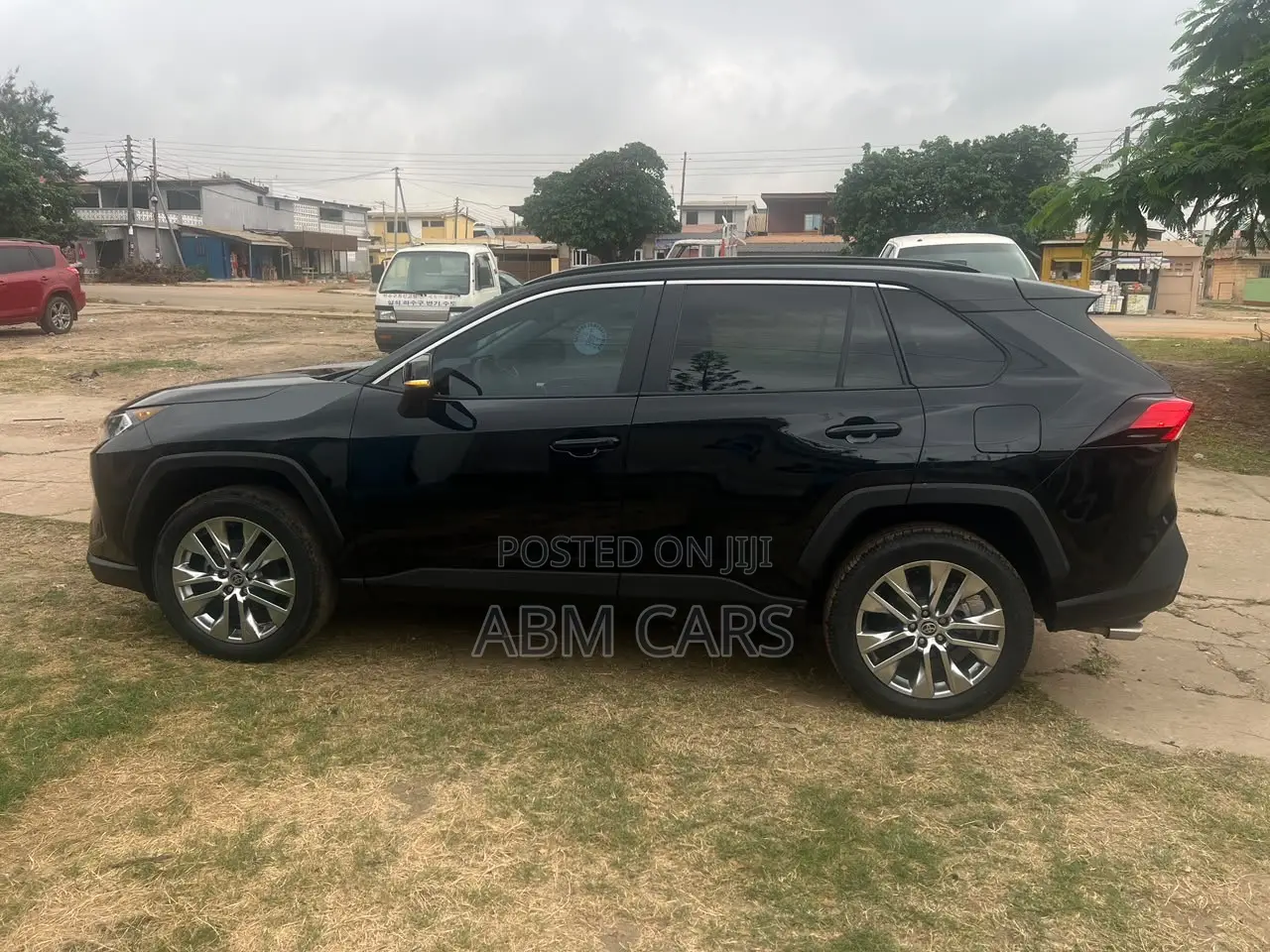 Toyota RAV4 XLE Premium 2021 Black