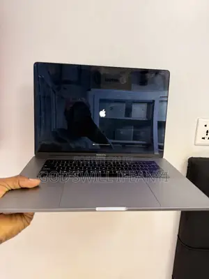 Laptop Apple MacBook Pro 2019 16GB Intel Core i7 SSD 256GB