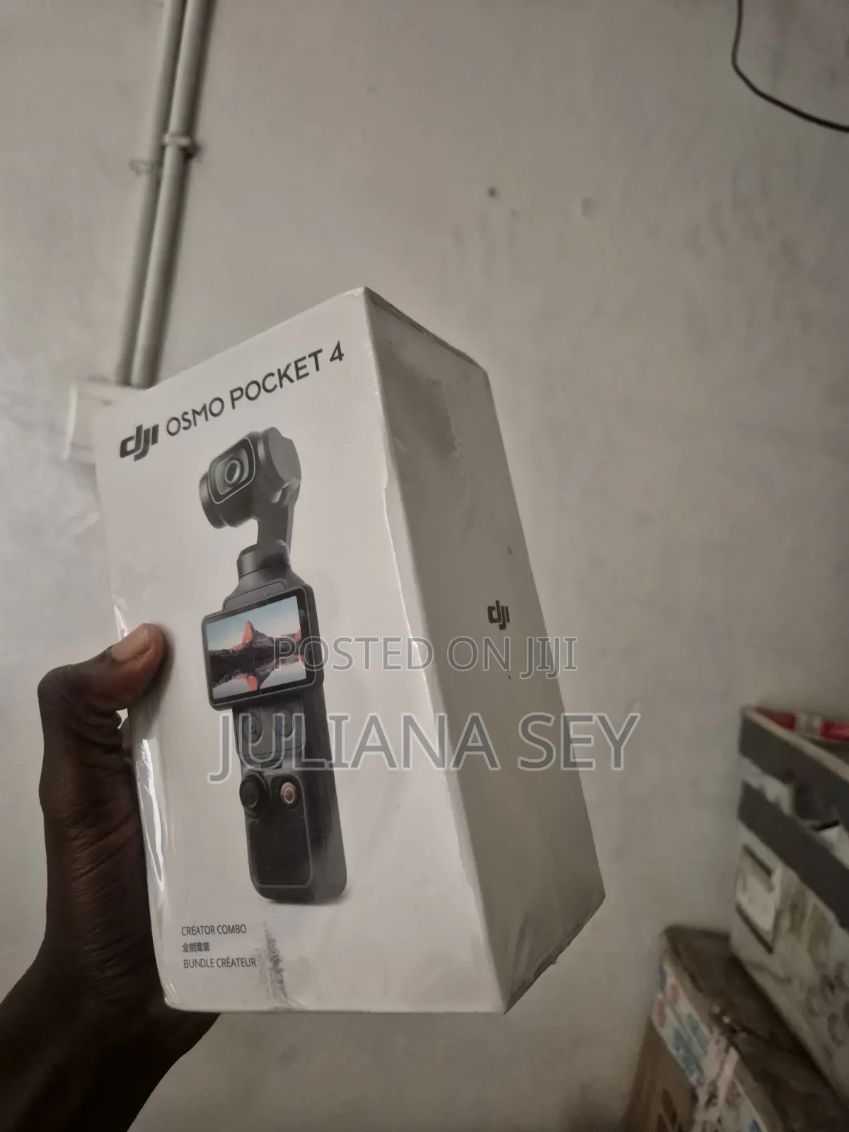 DJI Pocket 4
