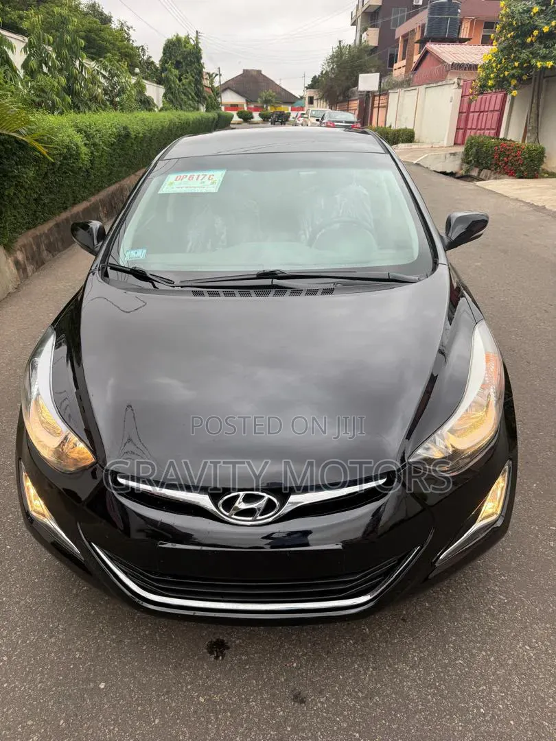 Hyundai Elantra 2016 Black