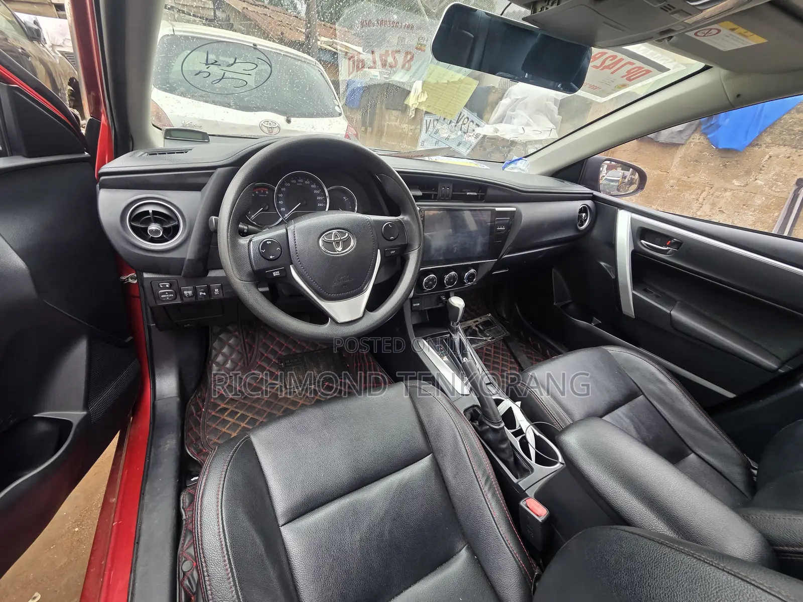 Toyota Corolla 2017 Red