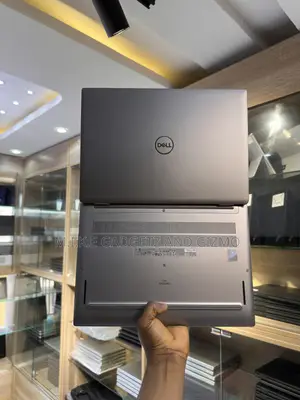 Laptop Dell Latitude 7450 32GB Intel Core Ultra 7 SSD 512GB