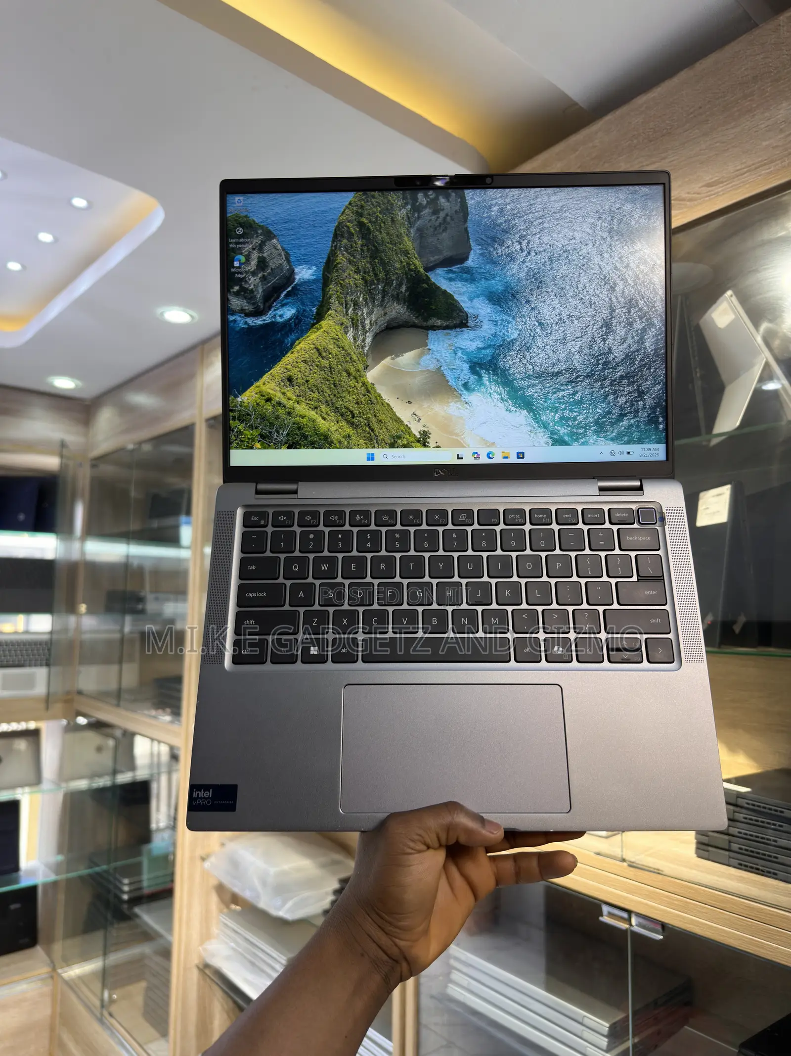Laptop Dell Latitude 7450 32GB Intel Core Ultra 7 SSD 512GB