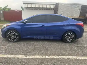Hyundai Elantra 2013 Blue