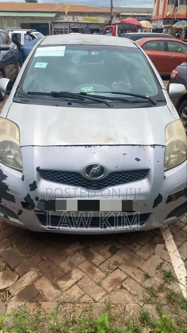 Toyota Vitz 1.0 FWD 3dr 2008 Silver
