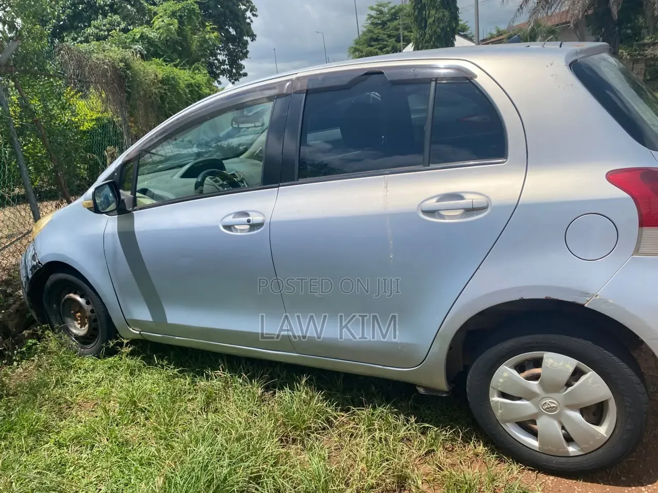 Toyota Vitz 1.0 FWD 3dr 2008 Silver