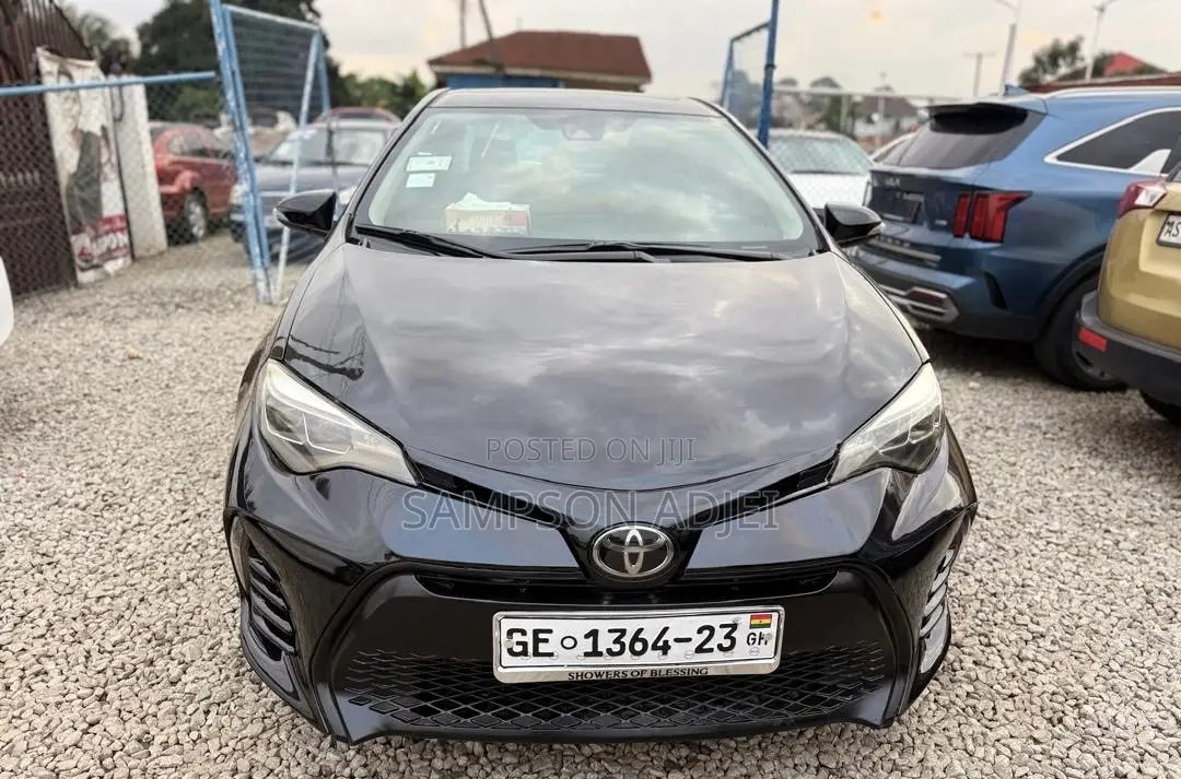Toyota Corolla 2017 Black