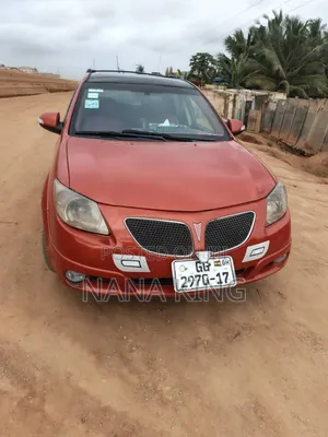 Pontiac Vibe 2006 Orange