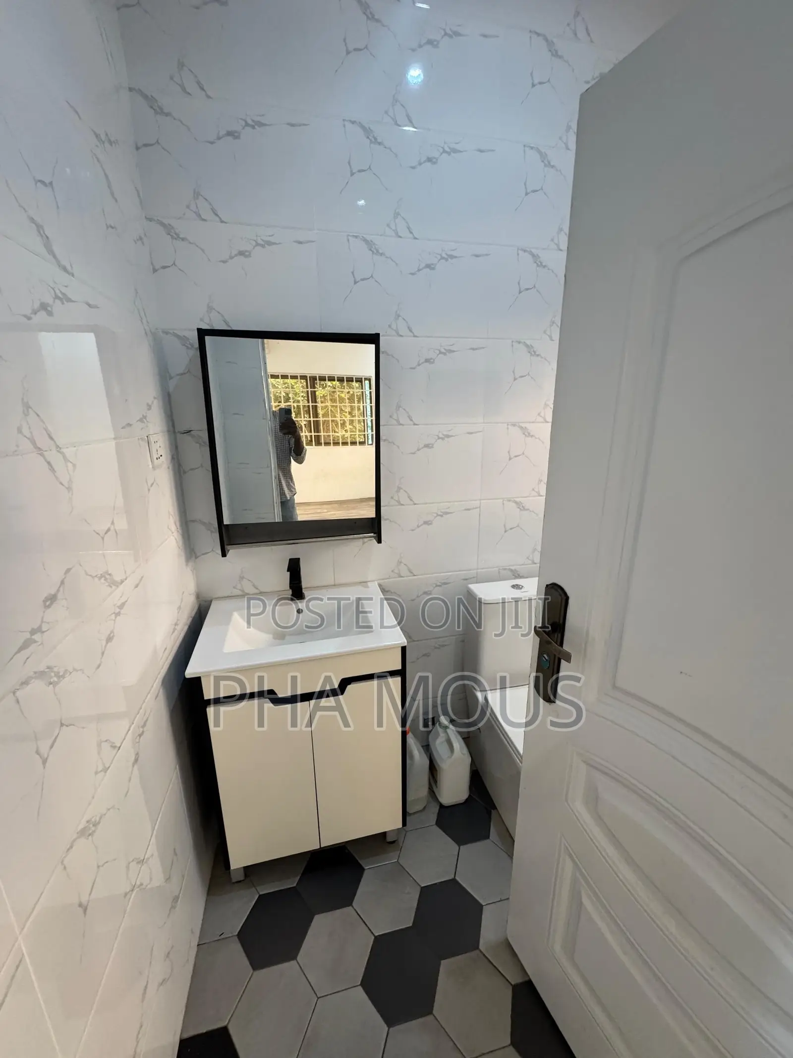 3bdrm Apartment in Achimota for rent