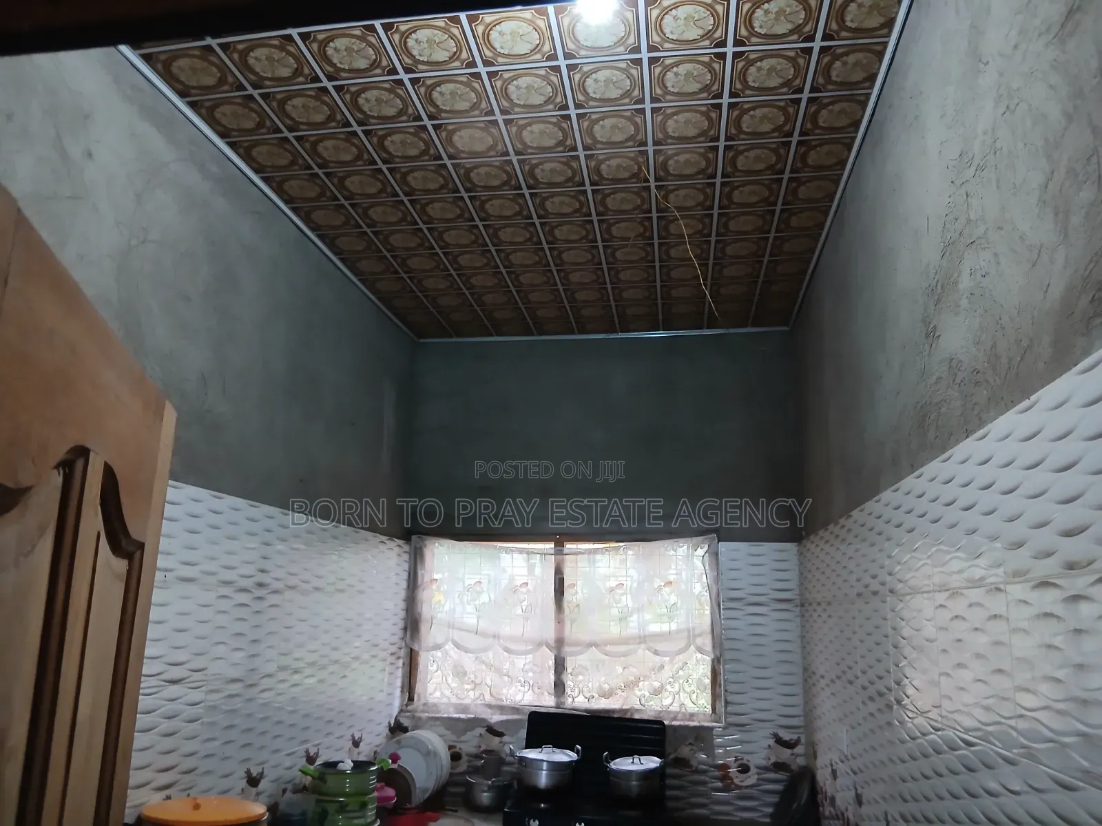 3bdrm House in Born To Pray Estate, Ejisu-Juaben Municipal for sale