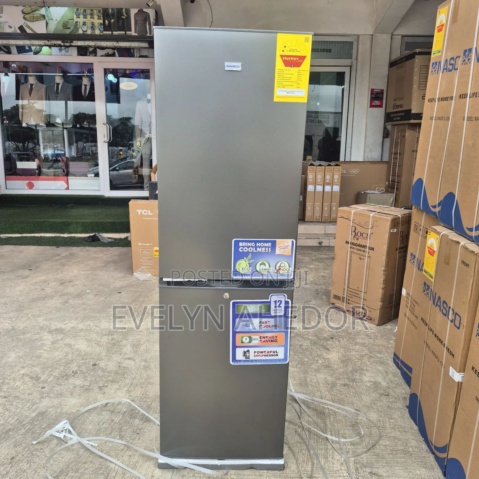 Equal Divided Nasco Bottom Freezer 258L With Lock and Key for Sale