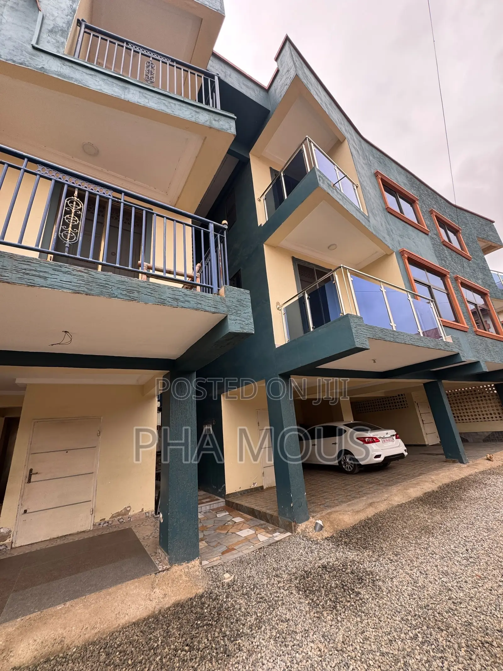 2bdrm Apartment in Mile 7 for rent