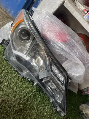 Toyota RAV4 2014-2015 Headlights Original Used
