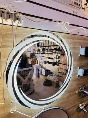 Circle Wall Mirror With Led Light