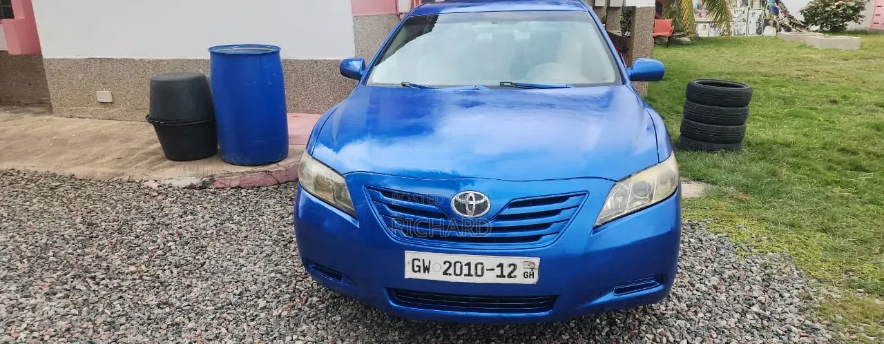 Toyota Camry 2017 Blue