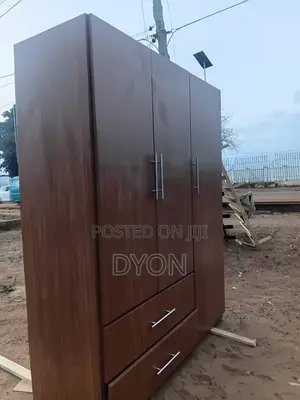 High Quality Wardrobes