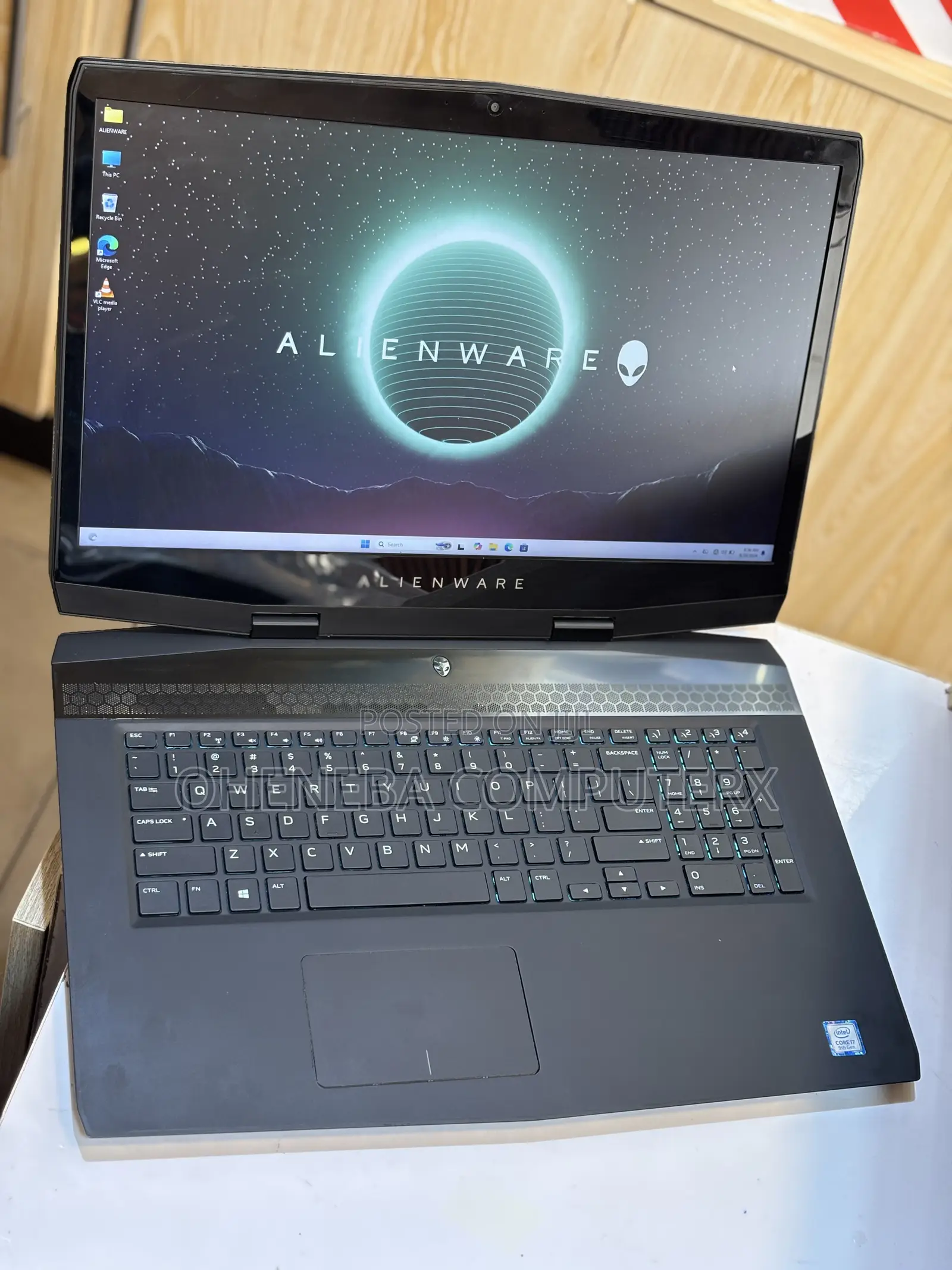 Laptop Dell Allienware M18 R1 16GB Intel Core i7 SSD 512GB