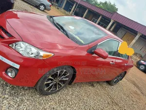Toyota Corolla 2012 Red