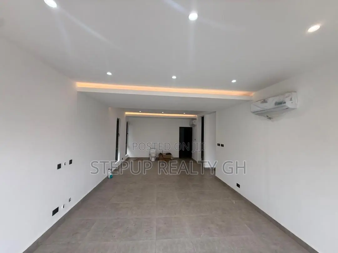 4bdrm House in Kings Cottage, East Legon for rent