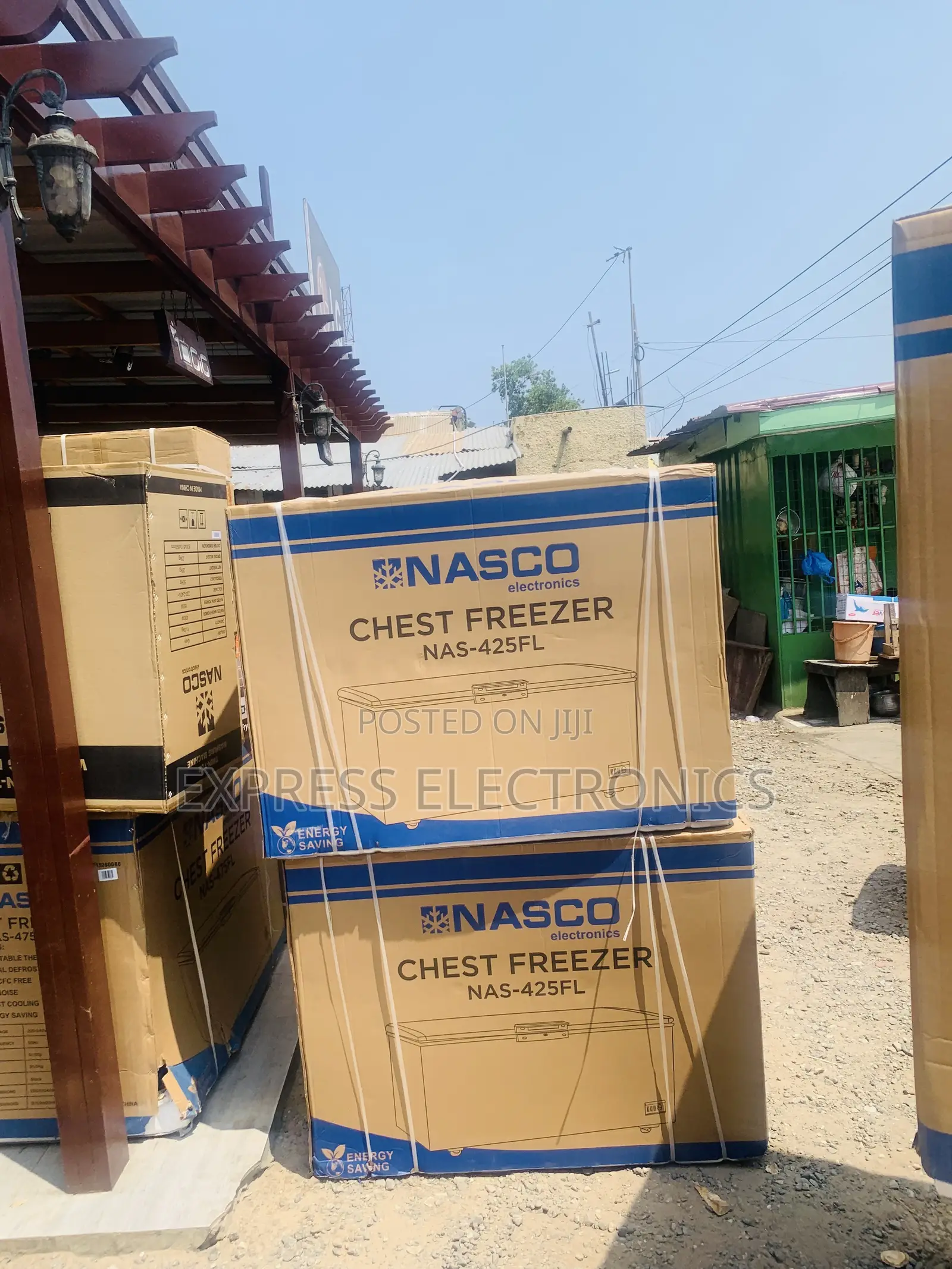 Long Lasting Effects NASCO-318-LTRS-CHEST-FREEZER-NAS-425FL