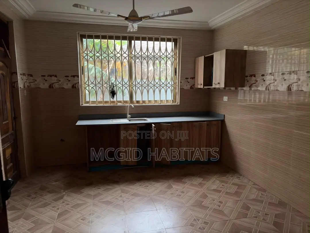 2bdrm Apartment in Oyarifa for rent