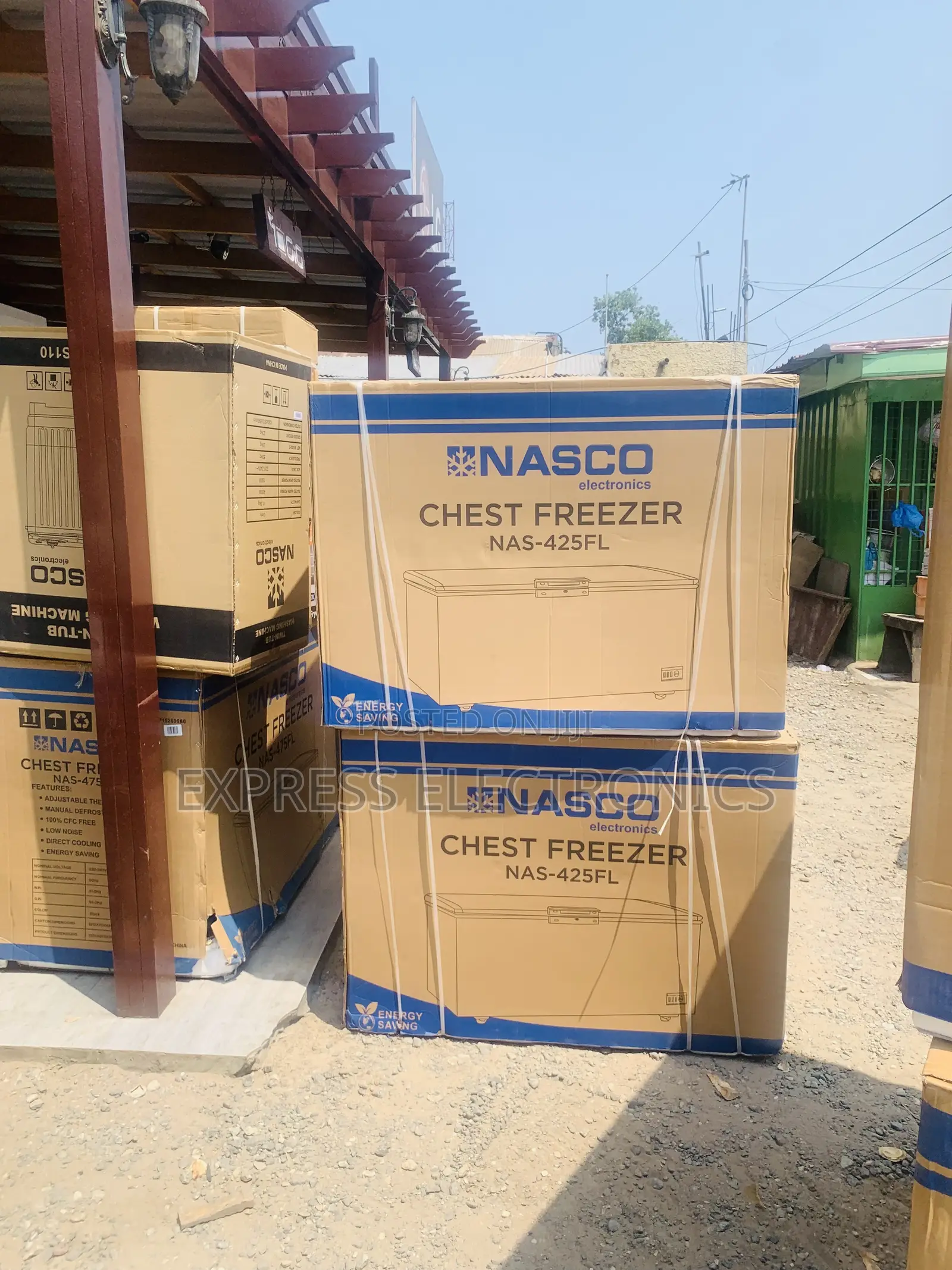 Highly Recommended NASCO-318-LTRS-CHEST-FREEZER-NAS-425FL