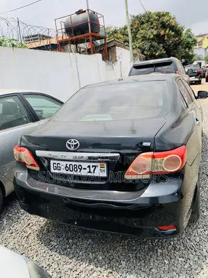 Toyota Corolla LE 4dr Sedan (1.8L 4cyl 4A) 2010 Black