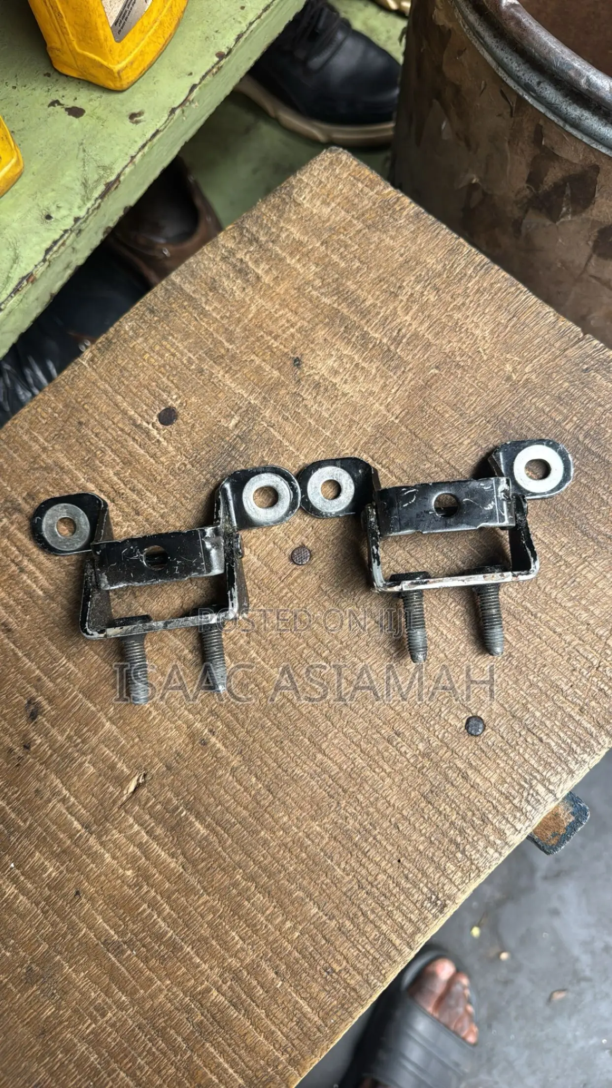 Honda HRV 2022,2023,2024 Boot Hinge / Inches