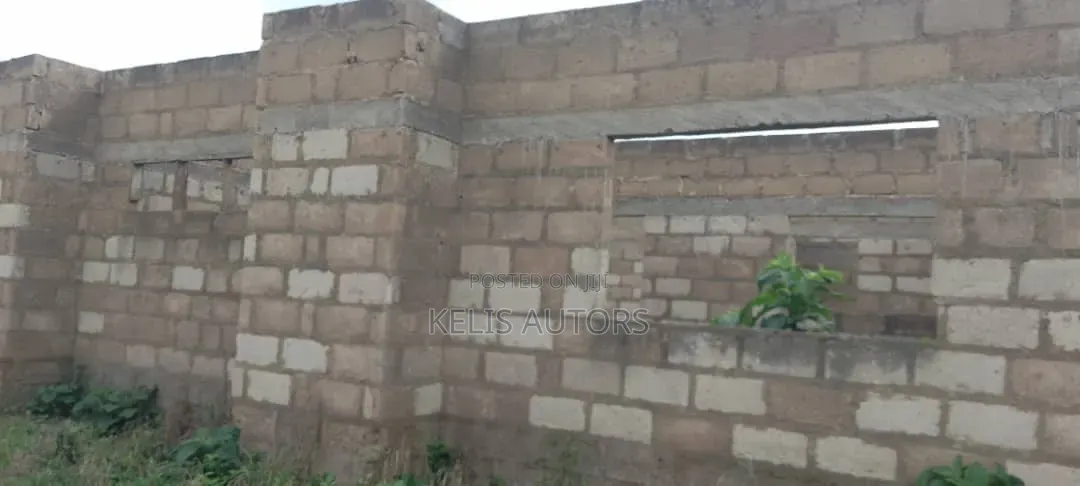 5bdrm House in Sunyani Municipal for sale