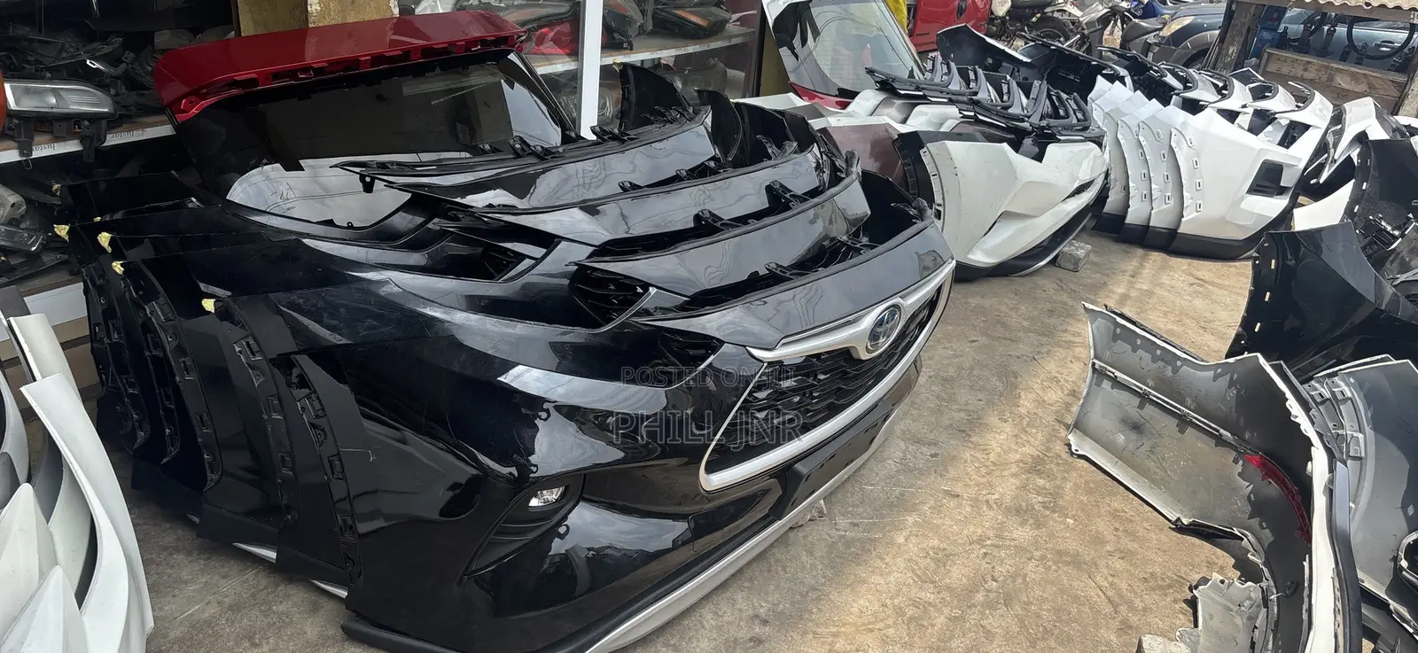 HIGHLANDER 2022 Front Bumper