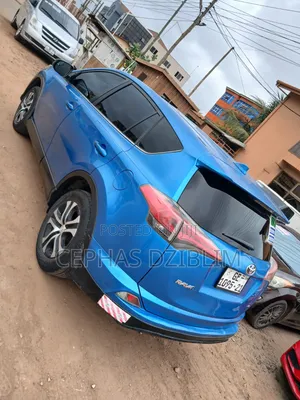 Toyota RAV4 2018 Blue