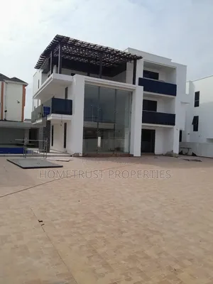 7bdrm Duplex in East Legon, Boundary Road Area for sale