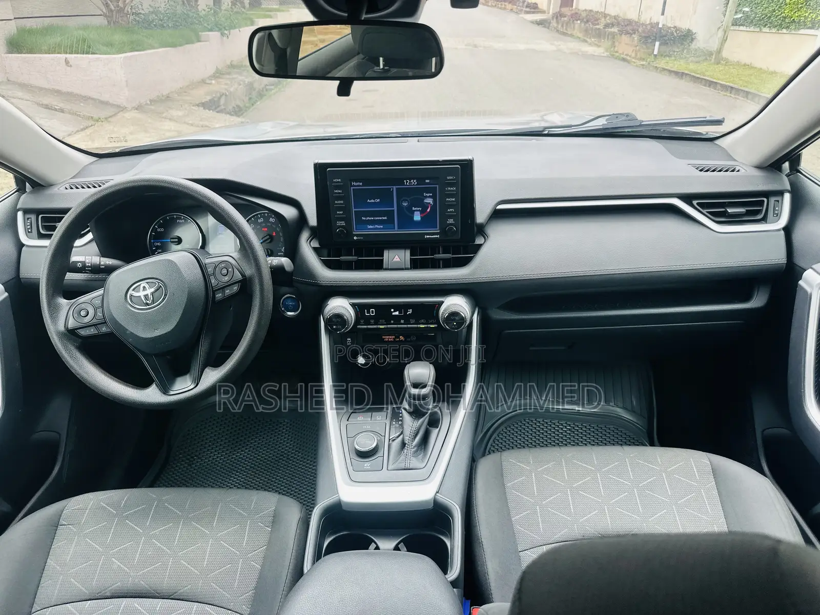 Toyota RAV4 XLE Premium AWD 2020 Silver