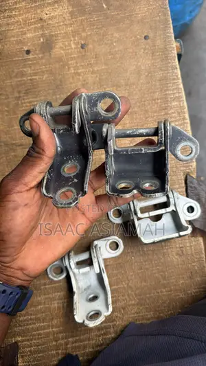 Accord / Civic 2017,2018,2019,2020,2021,2022,2023,2024 Back Door Hinge