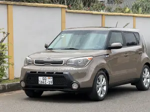 Kia Soul 4dr Wagon (1.6L 4cyl 6A) 2015 Beige