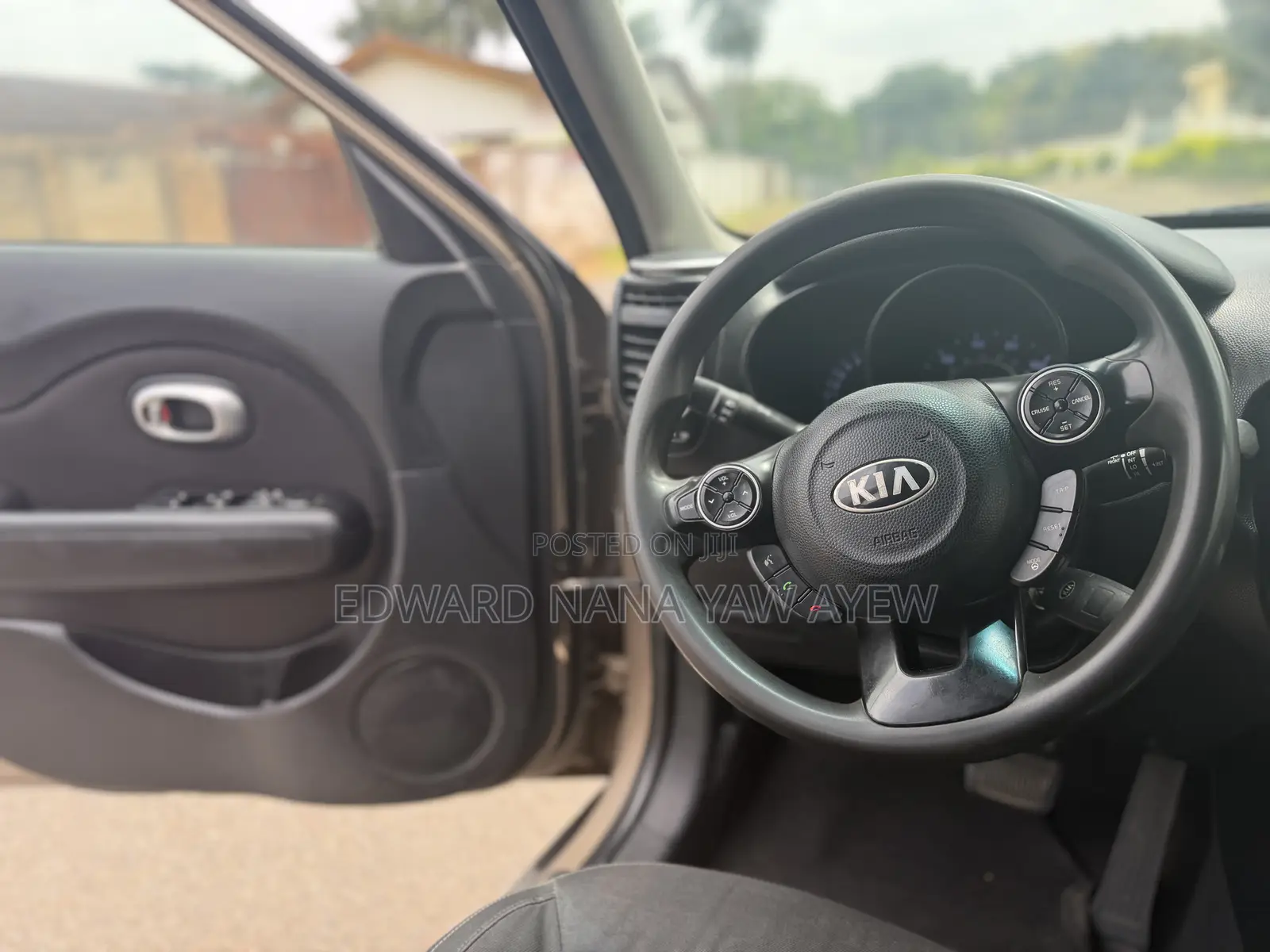 Kia Soul 4dr Wagon (1.6L 4cyl 6A) 2015 Beige