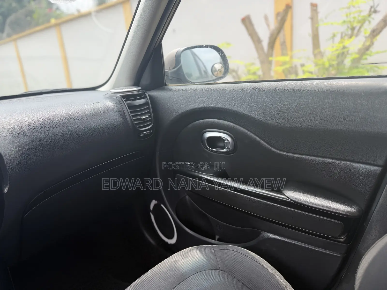 Kia Soul 4dr Wagon (1.6L 4cyl 6A) 2015 Beige