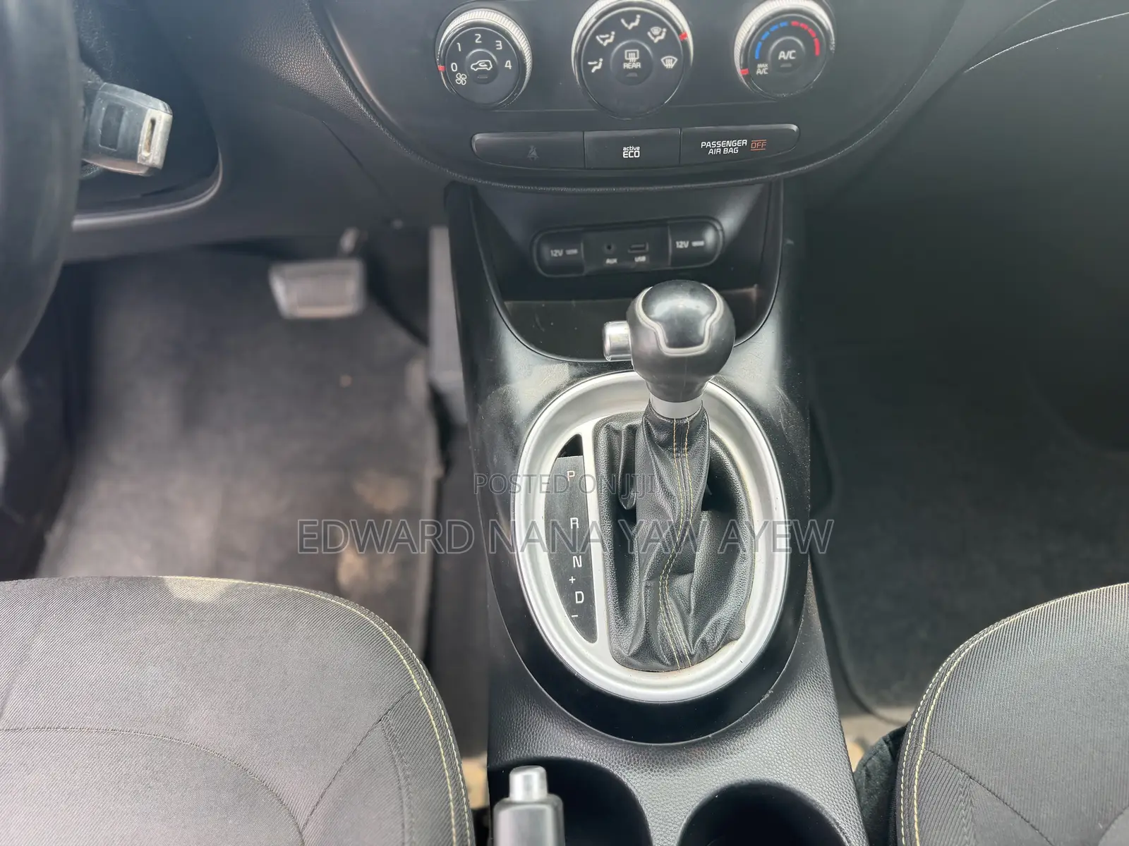 Kia Soul 4dr Wagon (1.6L 4cyl 6A) 2015 Beige