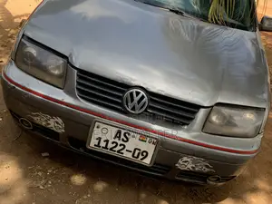 Volkswagen Jetta 2002 Gray