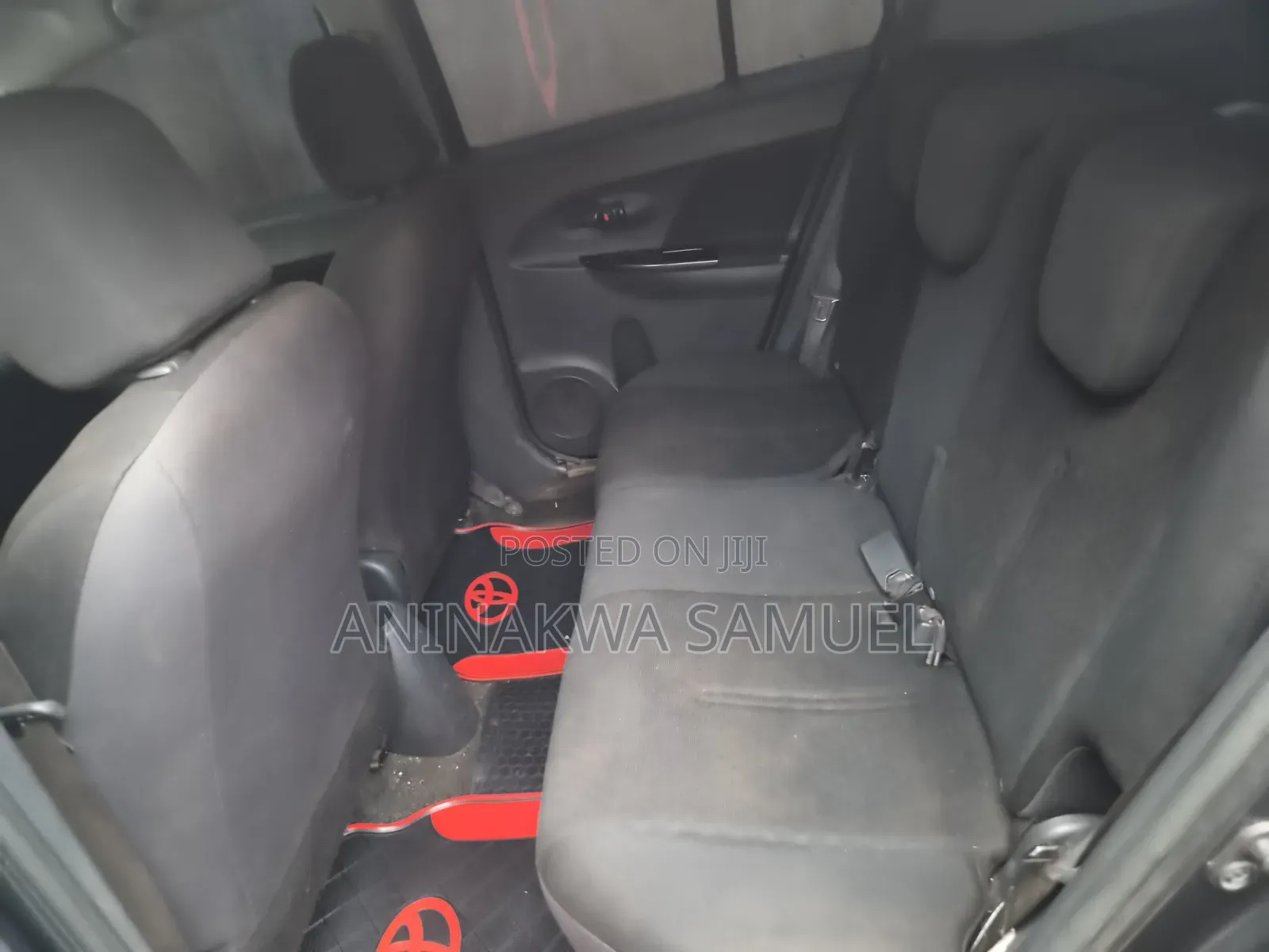 Toyota Matrix 2009 Gray