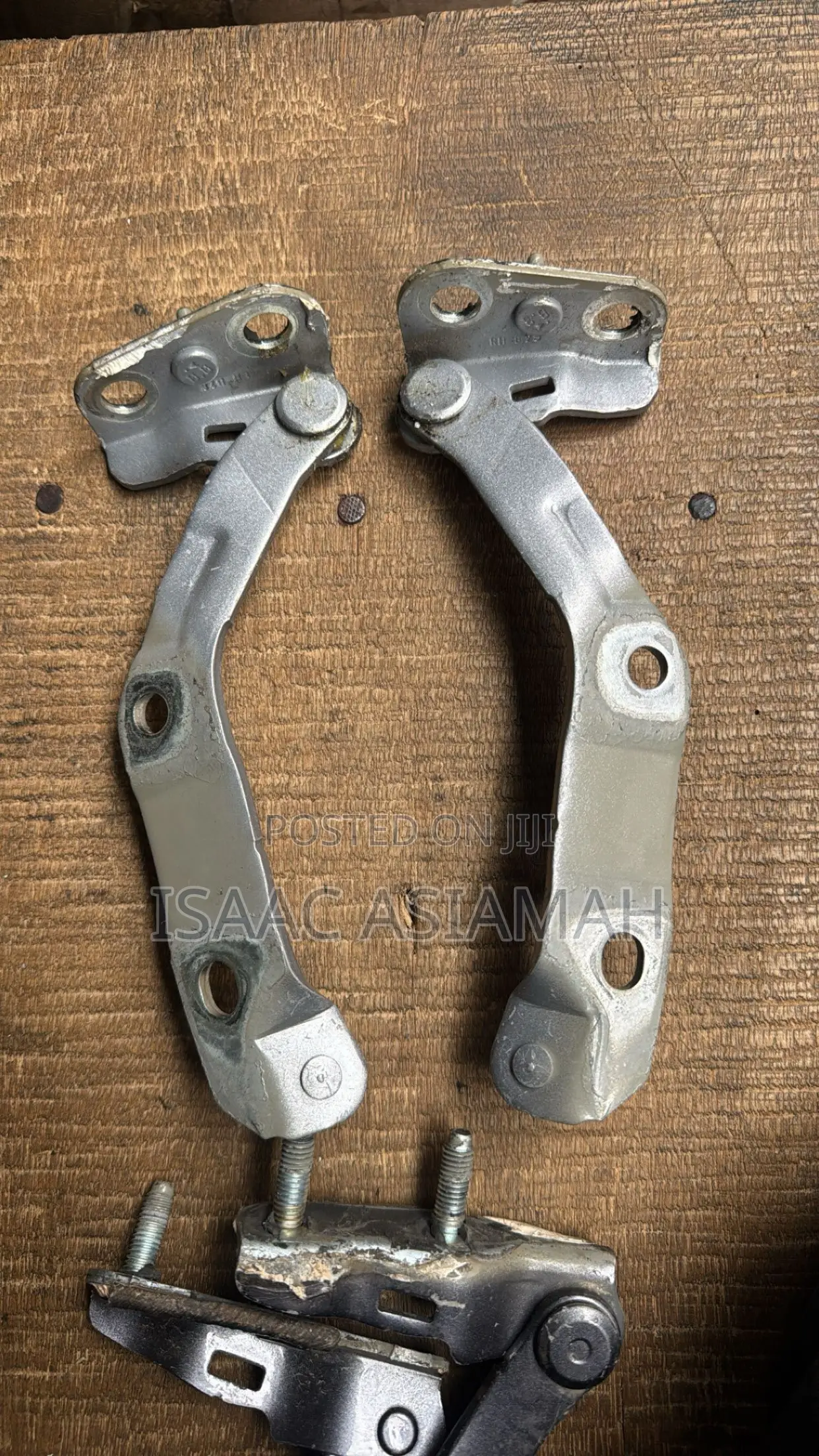 Honda CRV 2023,2024,2025 Boot Hinges / Inches