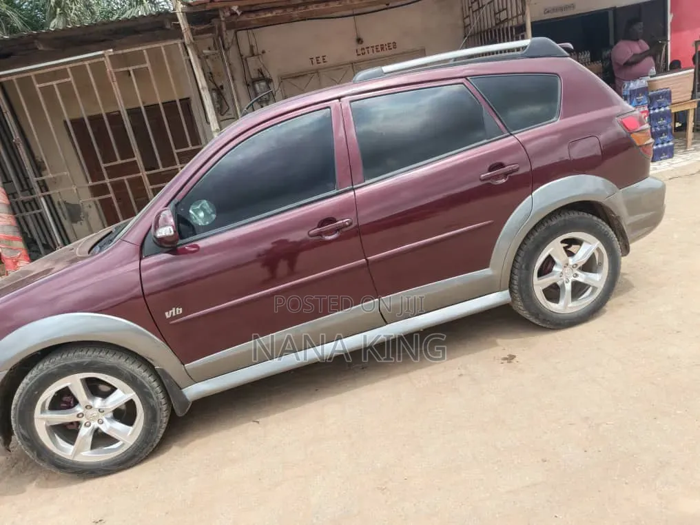 Pontiac Vibe 2006 Brown