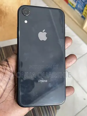Apple iPhone XR 64 GB Black