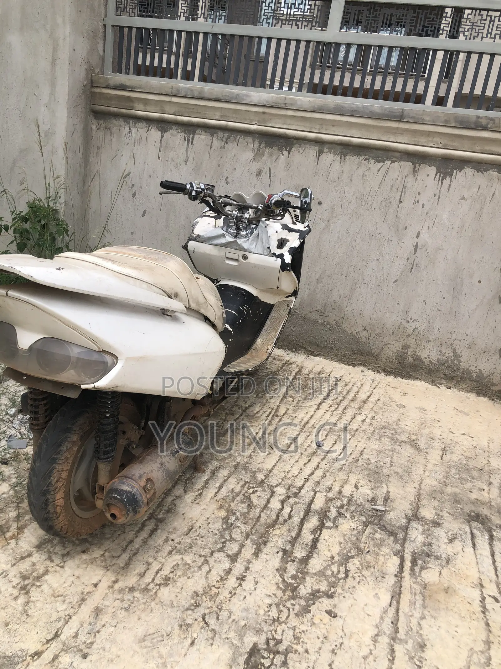 Honda Forza 2010 White