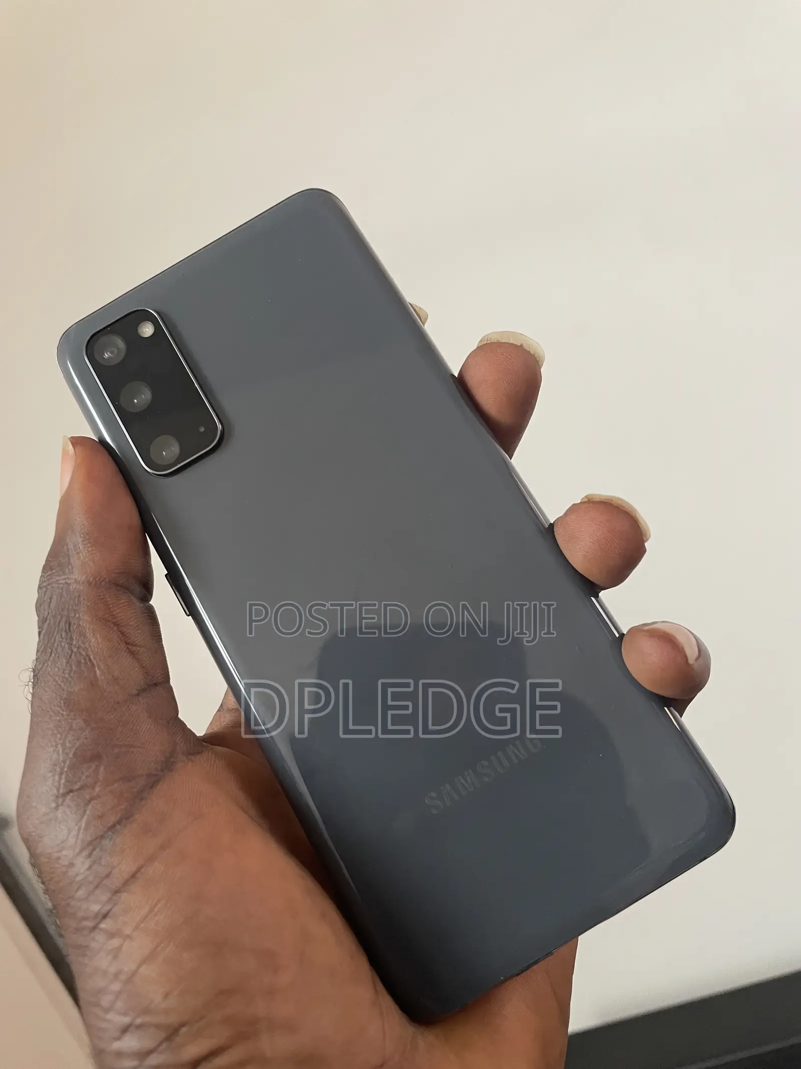 Samsung Galaxy S20 128 GB Gray