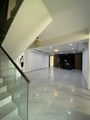 5bdrm House in Labone for rent