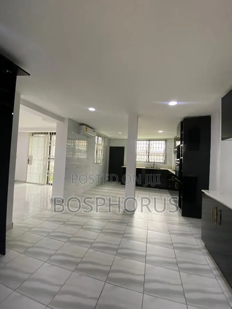 5bdrm House in Labone for rent