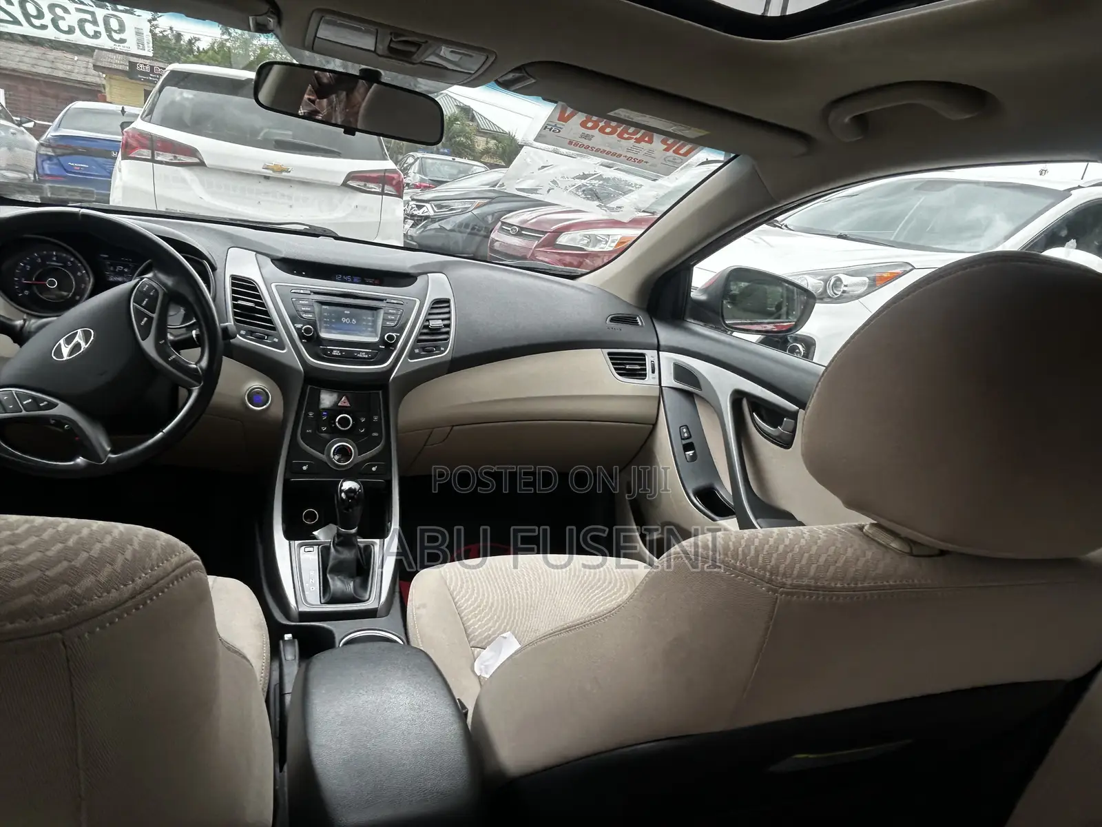 Hyundai Elantra 2016 Red